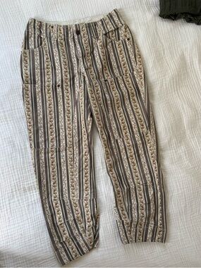 Free people striped floral utility pants size 2 grey barrel straight leg